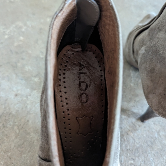 🌻2 for $20 | ☀️Aldo High Heel Booties with Zipper - Picture 5 of 6